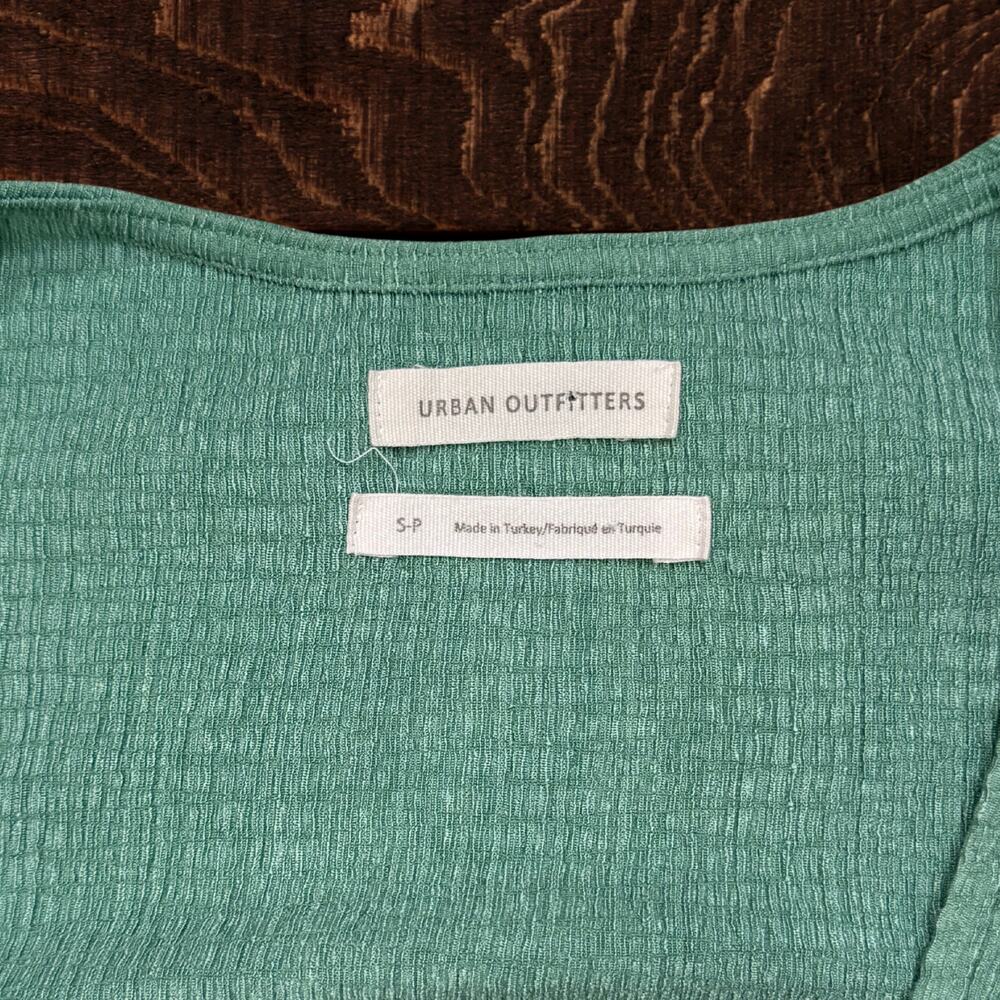 Urban Outfitters Lucielle Ruffle Tie-Front Peplum Blouse Top Green Size Small - Picture 4 of 8